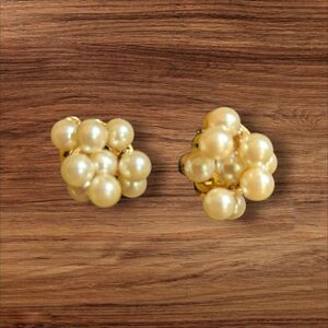 Vintage 1960s Faux Pearl Cluster Clip-On Earrings Gold-Tone Accent Retro Jewelry